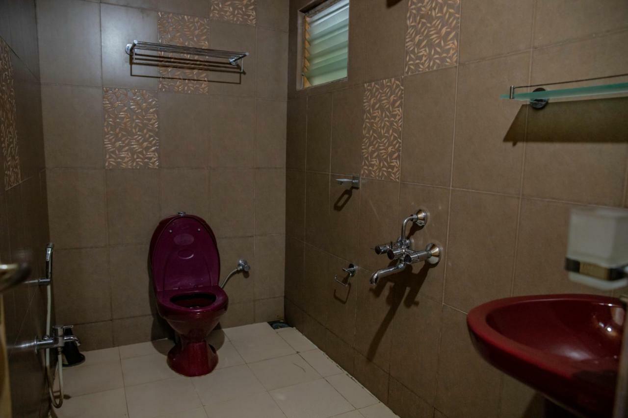 קונור Jjs Cottages מראה חיצוני תמונה